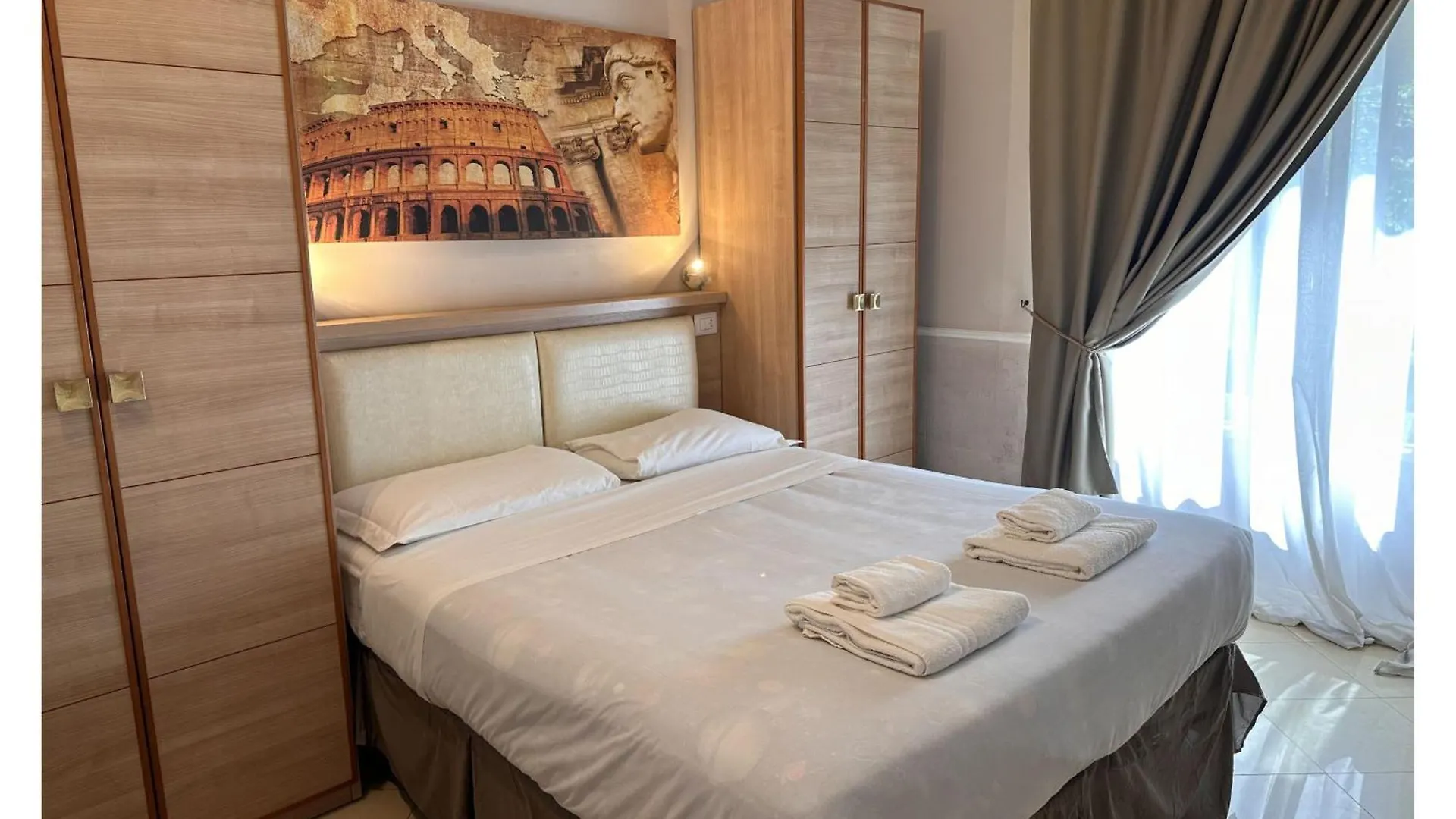 J&M Suite Roma Spqr