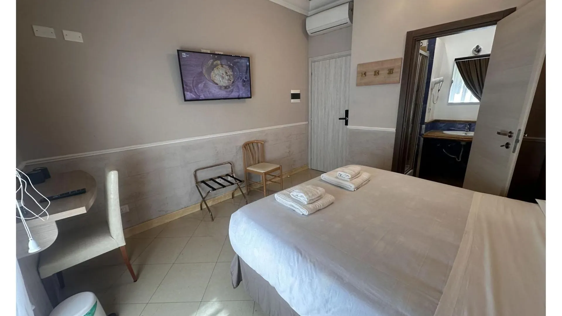 J&M Suite Roma Spqr 0*, רומא איטליה
